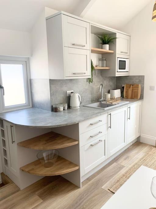 Casa de Férias Cosy Country Getaway, 5 Mins From The Sea