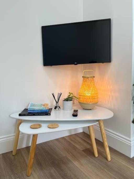 Cosy Country Getaway, 5 Mins From The Sea Casa de Férias *