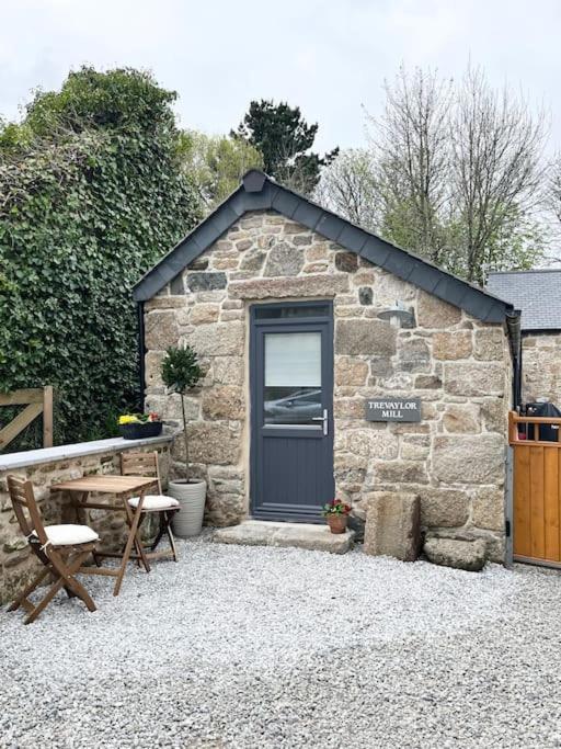 Cosy Country Getaway, 5 Mins From The Sea Holiday home *